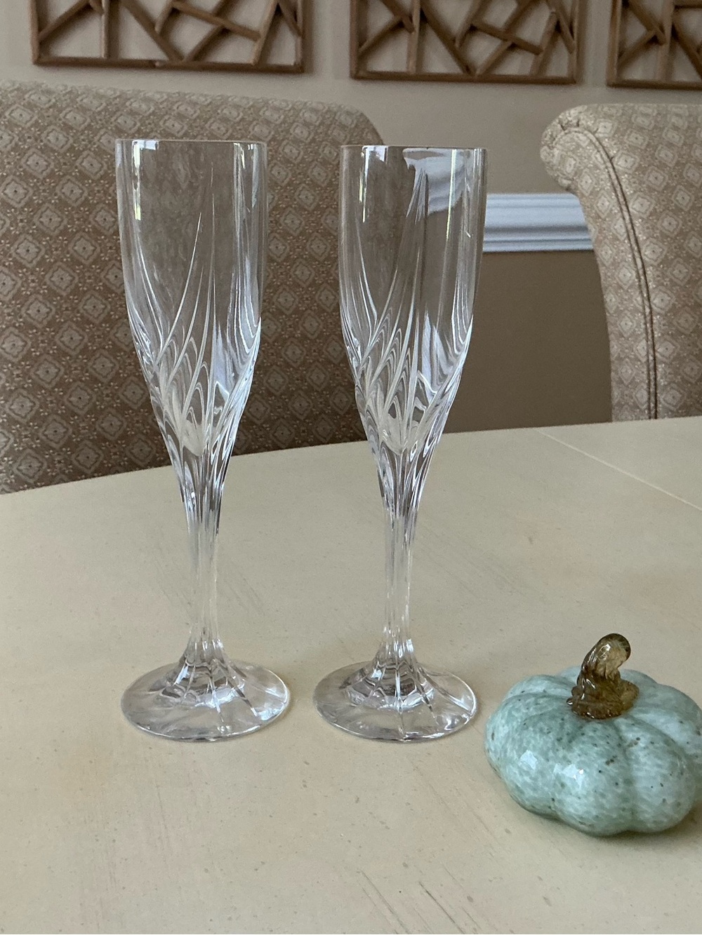 2 Beautiful Lenox “Debut” Crystal Champagne Flutes 🥂